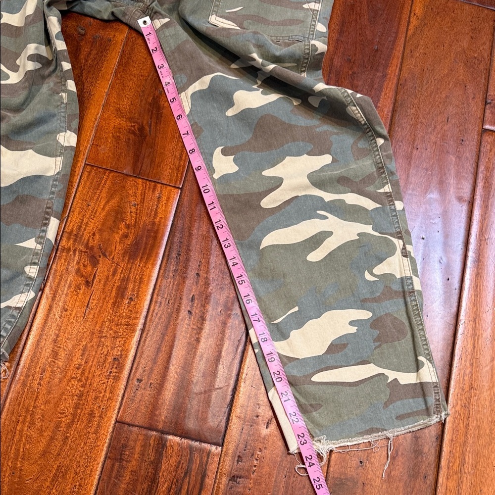 MOTHER “The Shaker” Chopped Cropped Pants- Size 26. - Picture 4 of 10